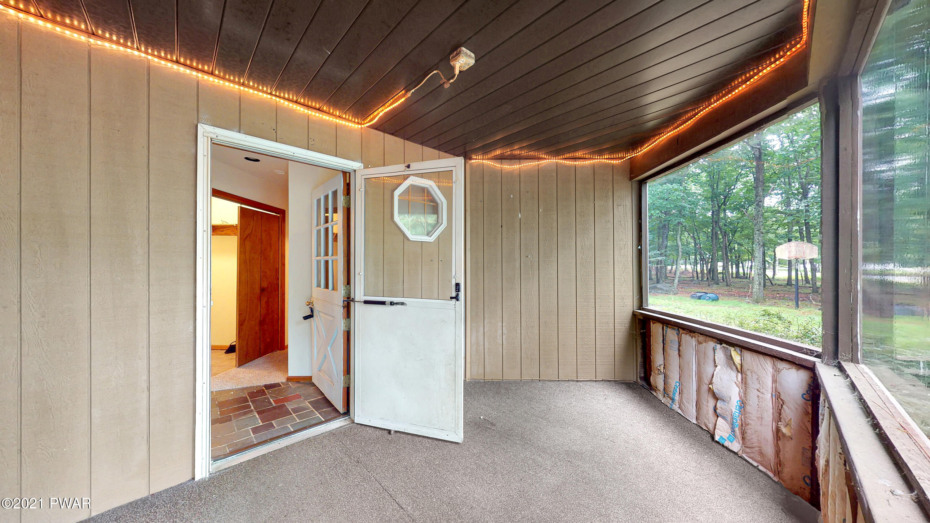 4449 Pine Ridge Drive West Bushkill, PA 18324 - Photo 4 of 50