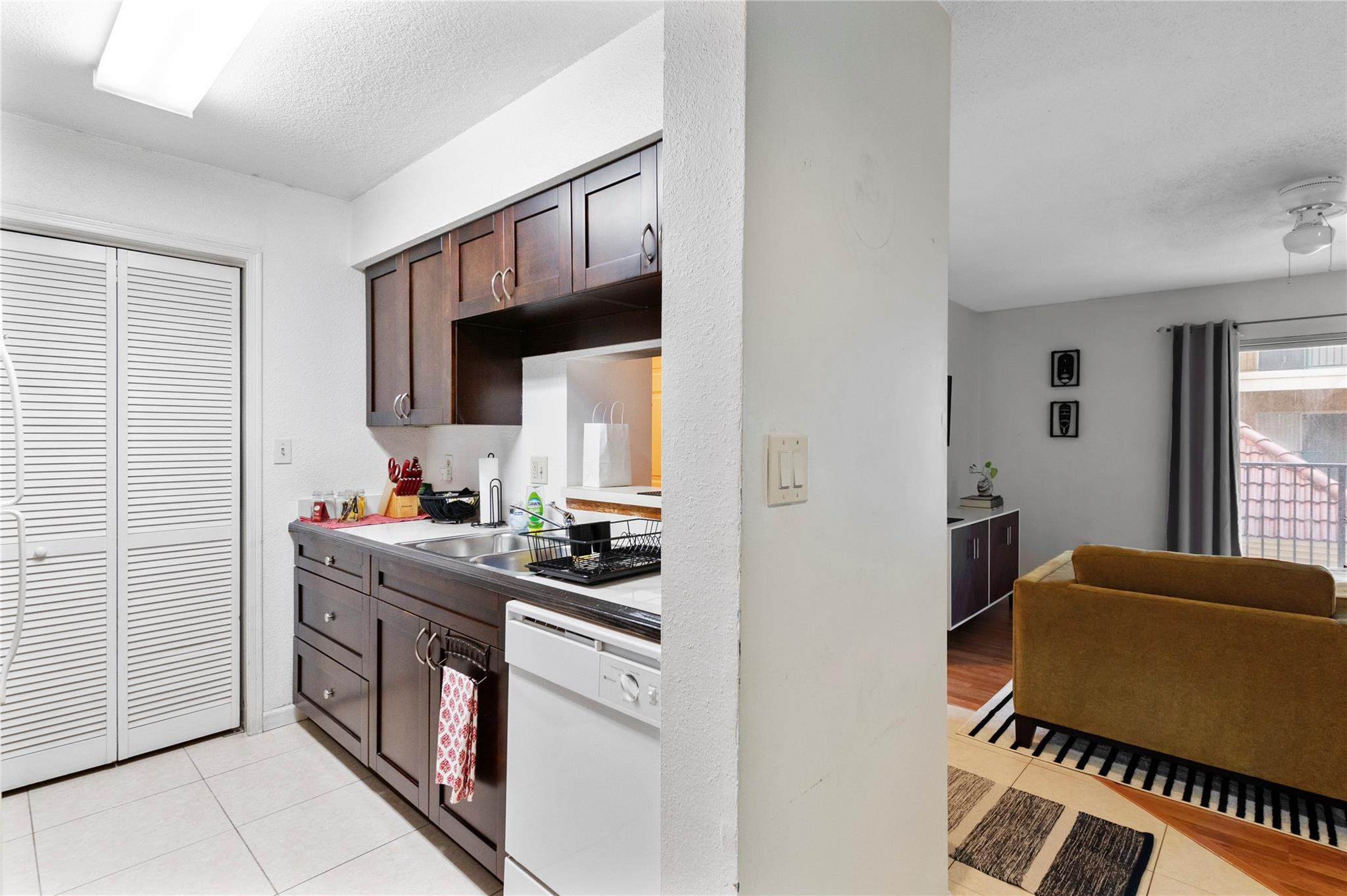 755 Riverside Drive, Unit 1326 Coral Springs, FL 33071 - Photo 3 of 19 Photo 3