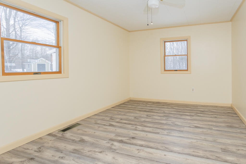 375 Keep Road Jay, ME 04239 - Photo 22 of 51 sandyriverrealty-37