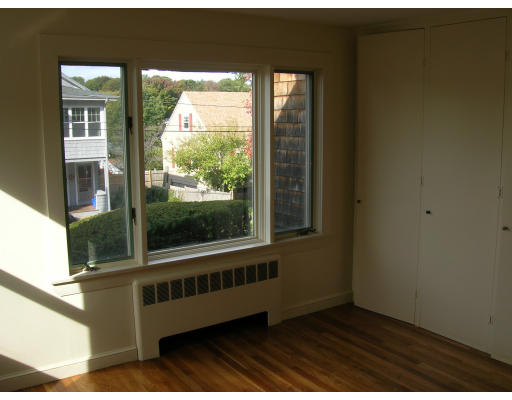 18 Charlotte Road Swampscott, MA 01907 - Photo 10 of 12 Gallery Image 10