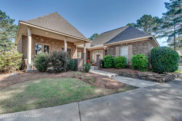 $425,000 | 108 Elm Court, Madison, MS 39110