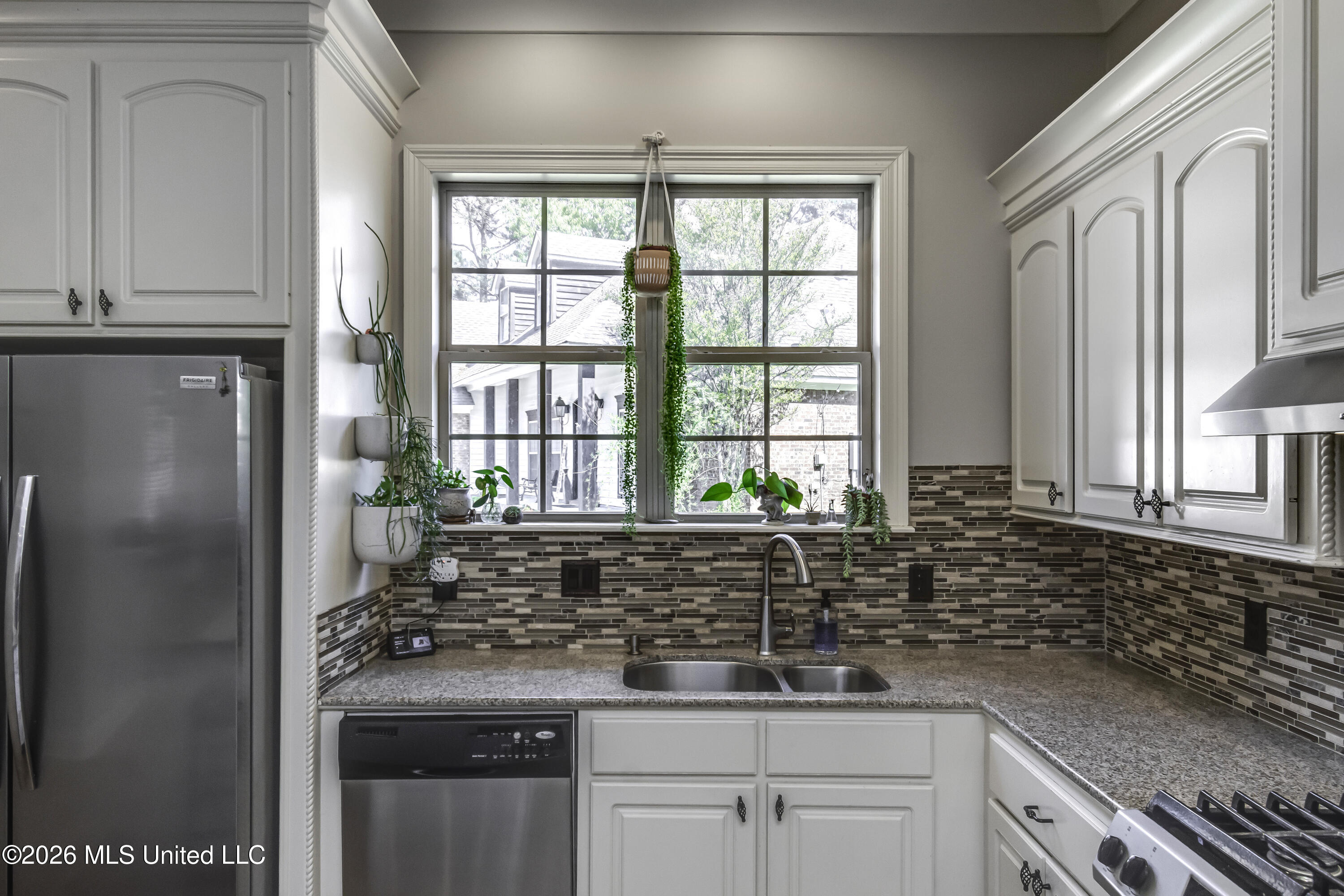 108 Elm Court Madison, MS 39110 - Photo 18 of 51 108 Elm Ct--32