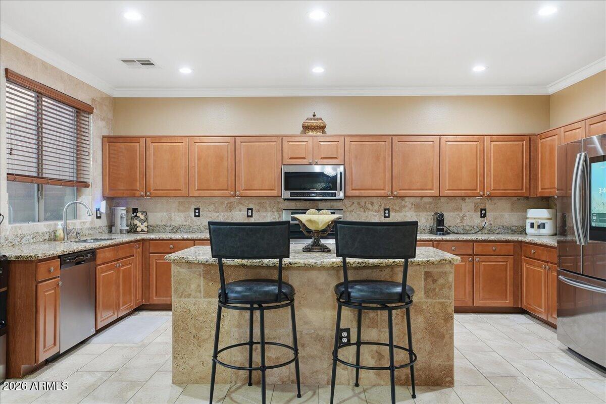 2414 West Florentine Road Phoenix, AZ 85086 - Photo 11 of 50 10-2414 W Florentine Rd_RedHogMedia