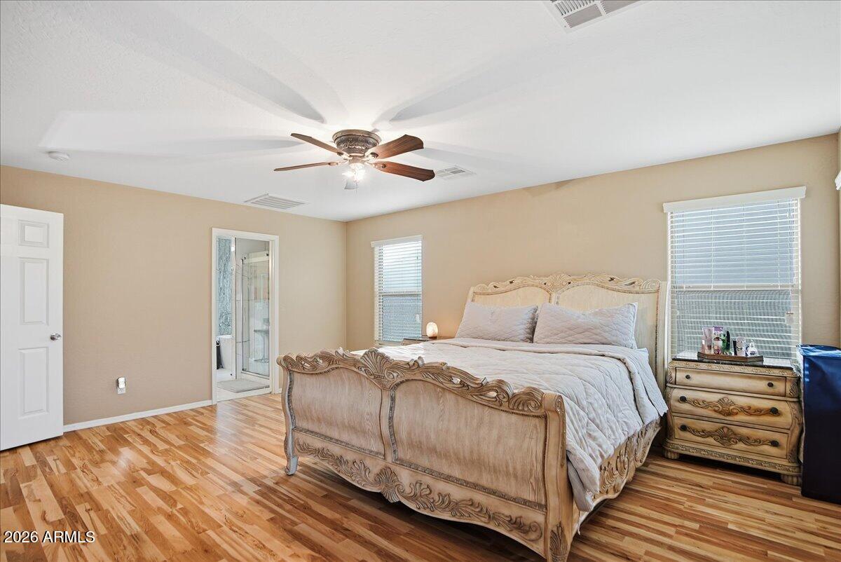 2414 West Florentine Road Phoenix, AZ 85086 - Photo 23 of 50 22-2414 W Florentine Rd_RedHogMedia