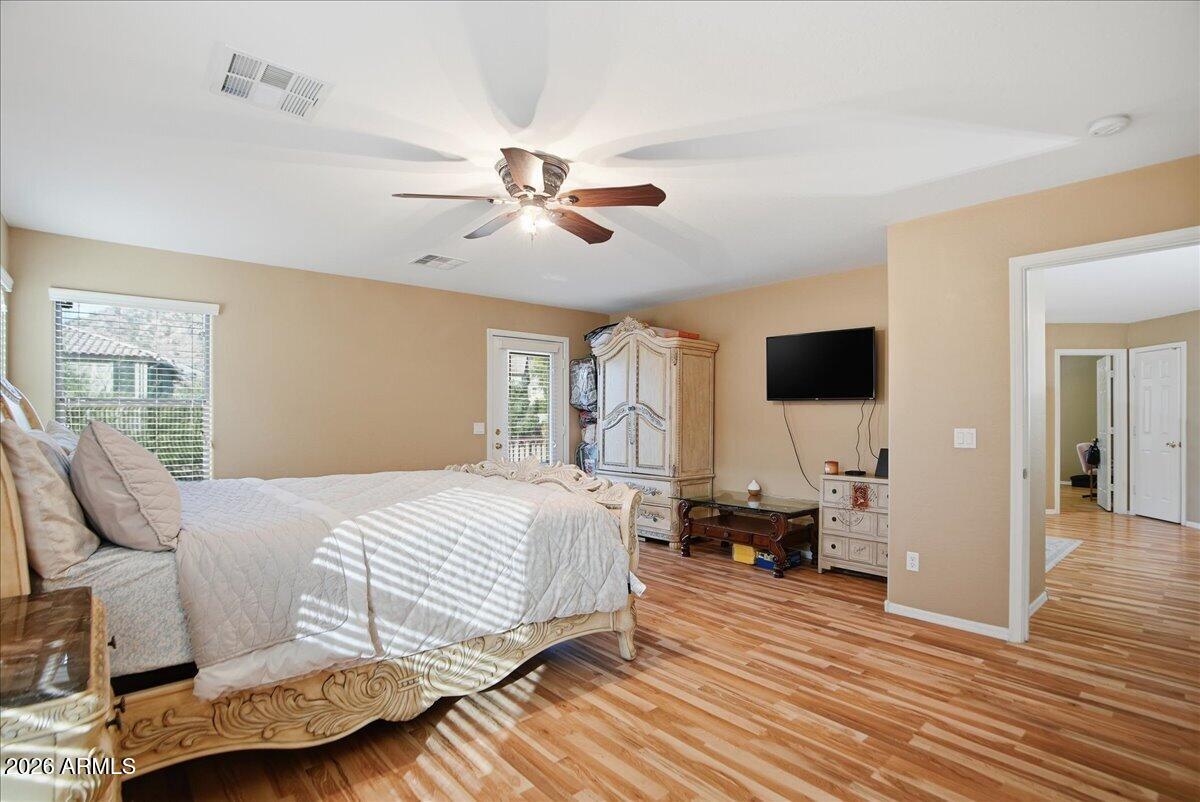 2414 West Florentine Road Phoenix, AZ 85086 - Photo 24 of 50 23-2414 W Florentine Rd_RedHogMedia