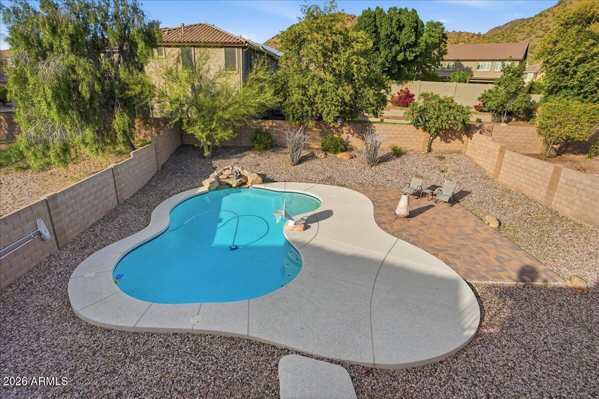 2414 West Florentine Road Phoenix, AZ 85086 - Photo 30 of 50 30-2414 W Florentine Rd_RedHogMedia