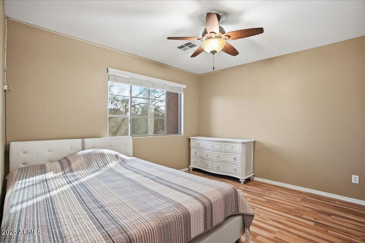 2414 West Florentine Road Phoenix, AZ 85086 - Photo 39 of 50 39-2414 W Florentine Rd_RedHogMedia