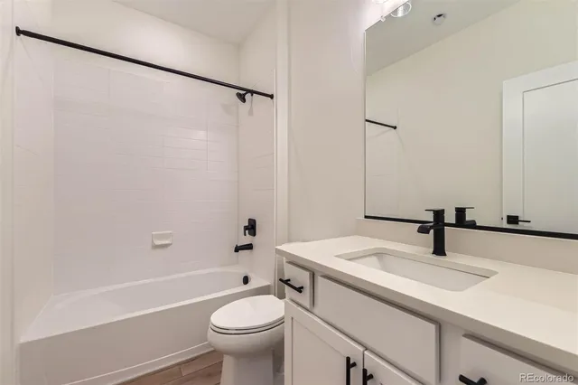 $756,900 | 42958 Colonial Trail, Elizabeth, CO 80107