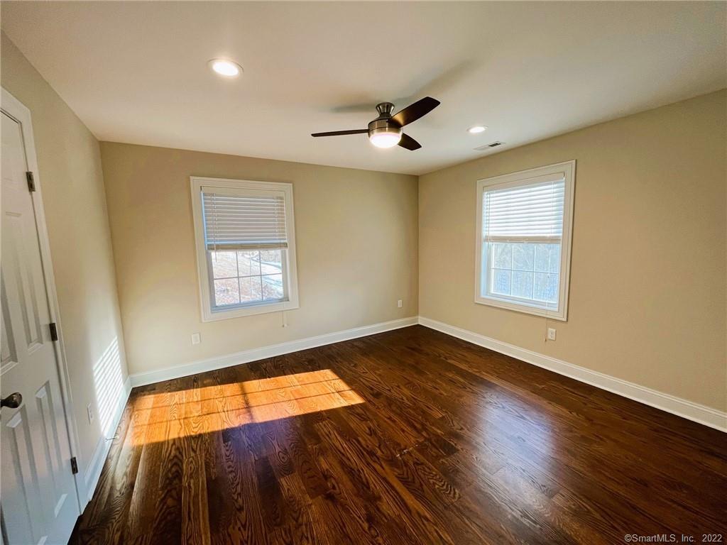 71 Ledges Road Ridgefield, CT 06877 - Photo 19 of 34