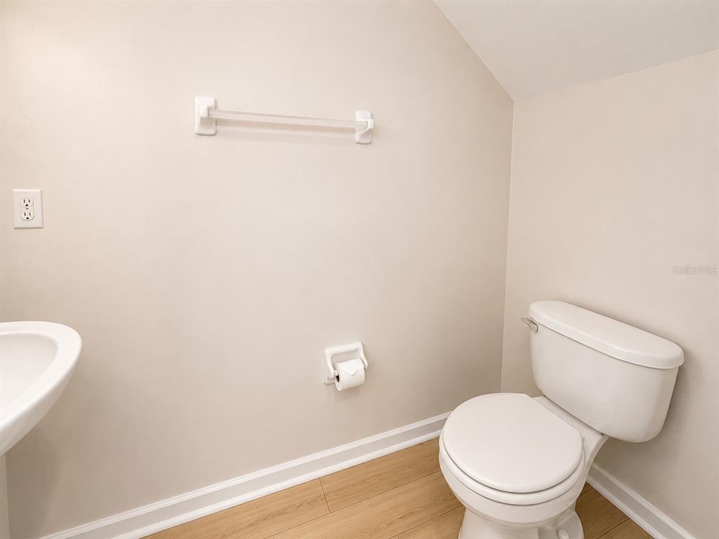 3151 Sinclair Street, Unit 104 Orlando, FL 32835 - Photo 13 of 30