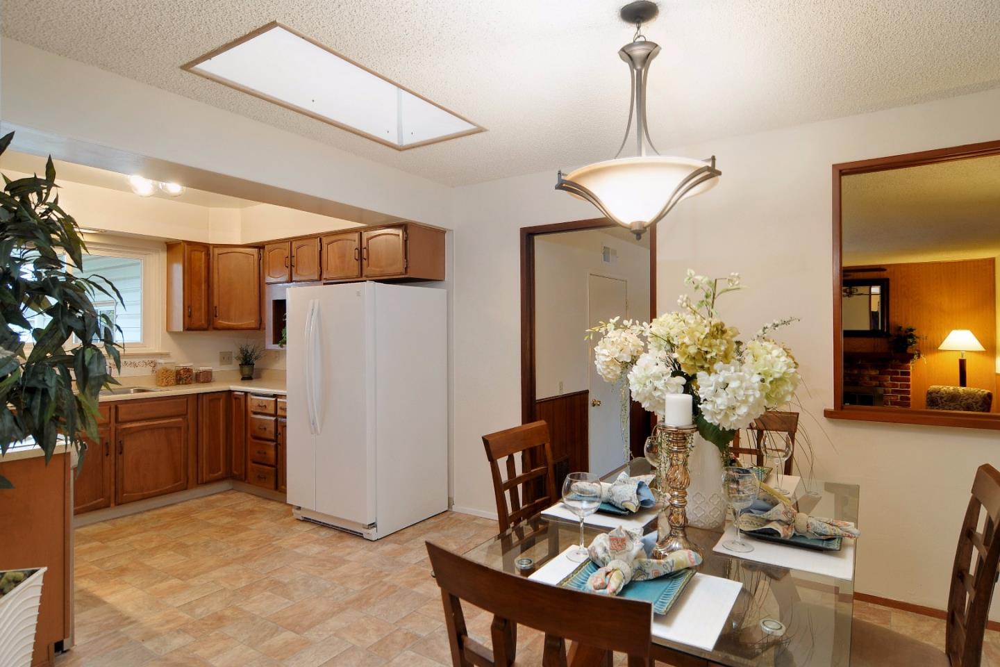 4625 Williams Road San Jose, CA 95129 - Photo 6 of 18 Gallery Image 6