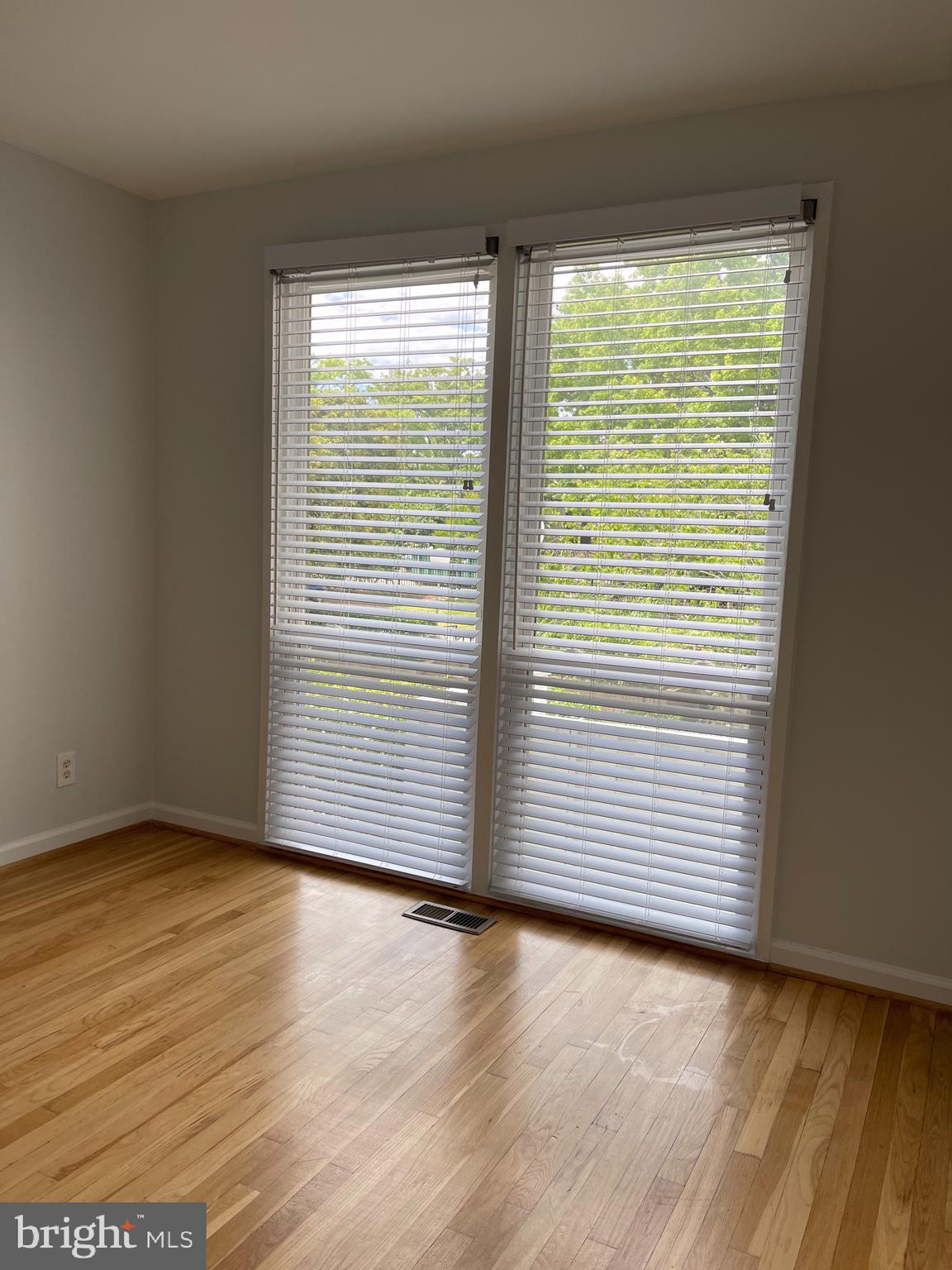 61 G Street Southwest, Unit B Washington, DC 20024 - Photo 34 of 60