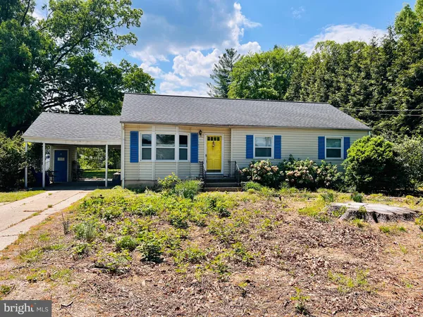 $2,250 | 3214 Riverview Drive, Colonial Beach, VA 22443