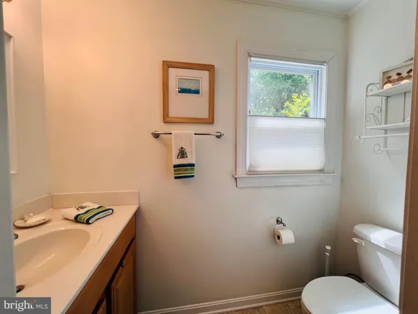 $2,250 | 3214 Riverview Drive, Colonial Beach, VA 22443