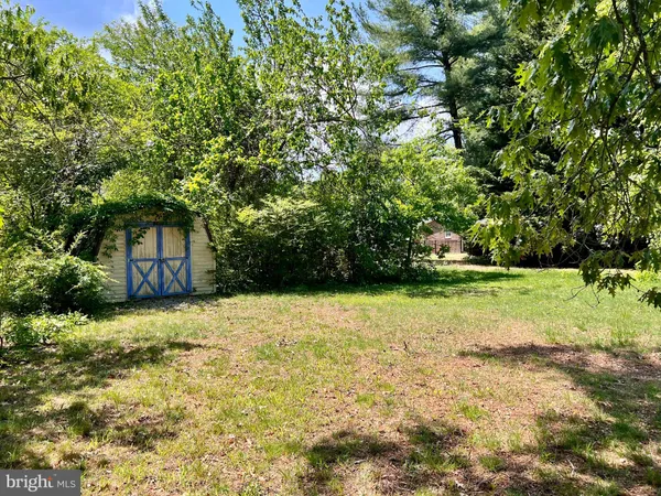 $2,250 | 3214 Riverview Drive, Colonial Beach, VA 22443
