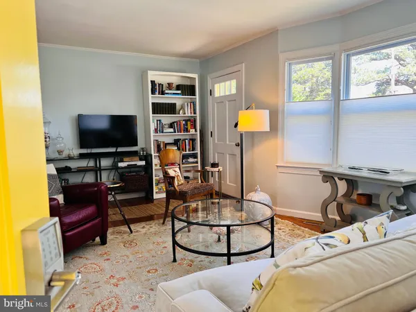 $2,250 | 3214 Riverview Drive, Colonial Beach, VA 22443