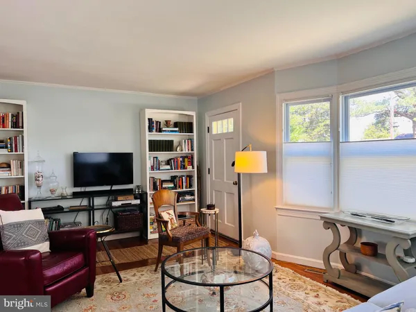$2,250 | 3214 Riverview Drive, Colonial Beach, VA 22443