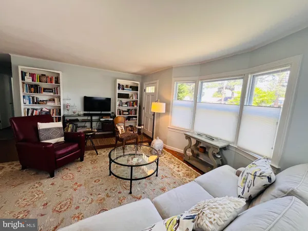 $2,250 | 3214 Riverview Drive, Colonial Beach, VA 22443