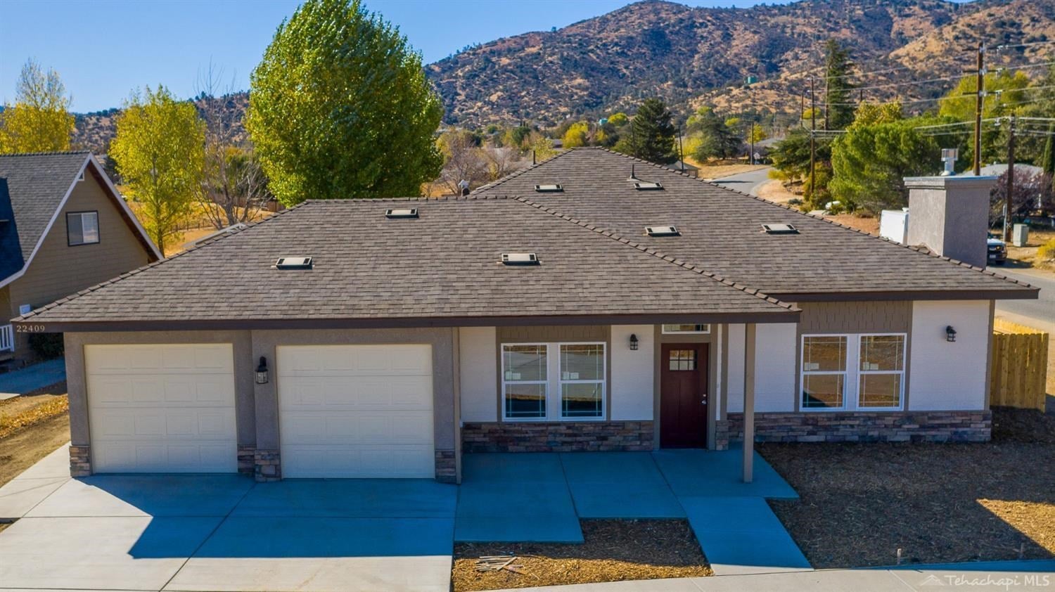 22409 Mariposa Road Tehachapi, CA 93561 - Photo 1 of 21 Gallery Image 1