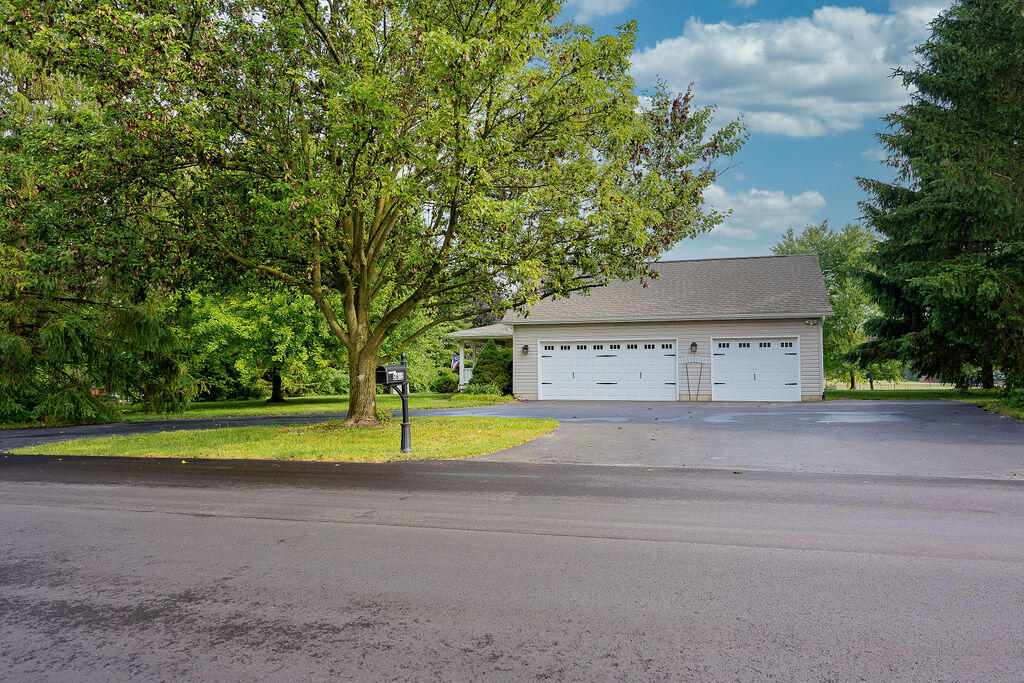 5665 Morris Road Springfield, OH 45502 - Photo 7 of 42