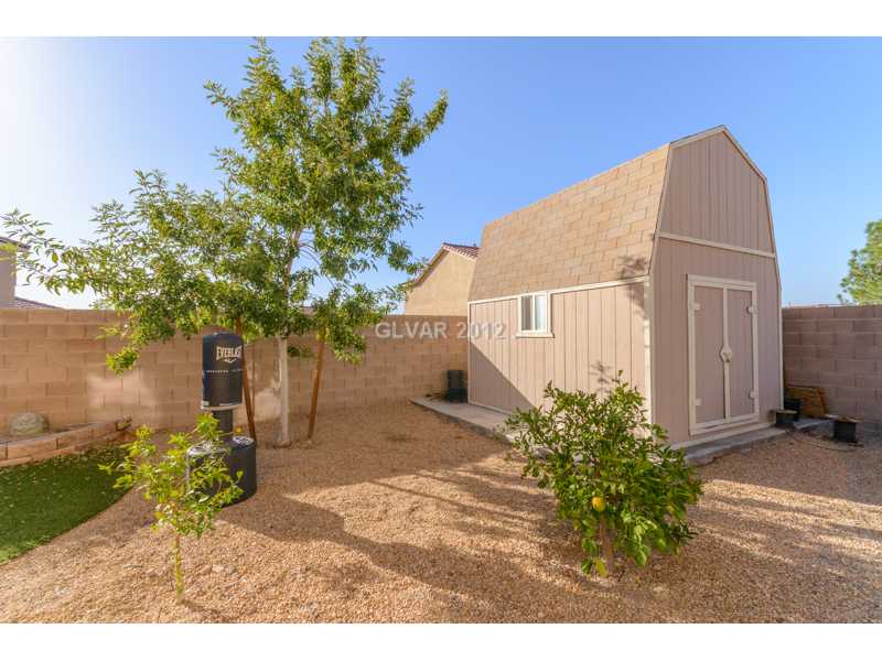 719 Beechwheat Way Henderson, NV 89015 - Photo 6 of 6 Exterior Back.
