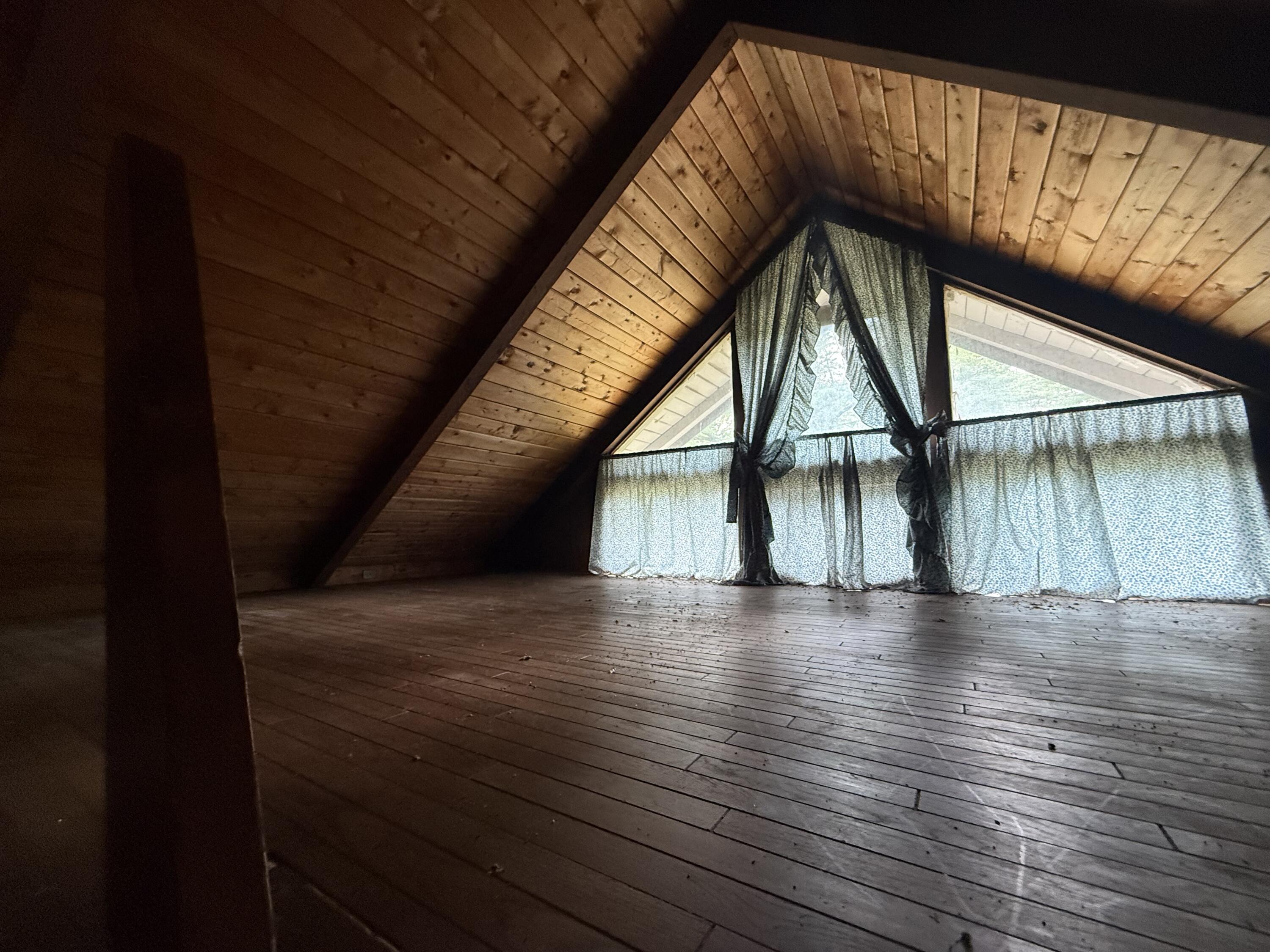 339 Mountain Road Woolwich, ME 04579 - Photo 21 of 30 Loft