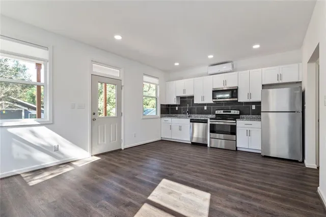 $1,550 | 1060 Grant Way Southeast, Unit A, Atlanta, GA 30315