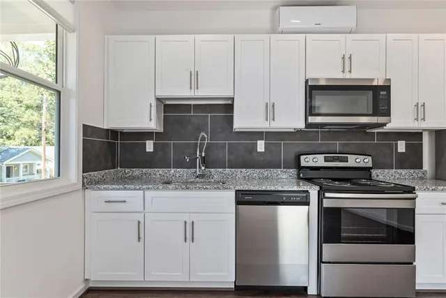 $1,550 | 1060 Grant Way Southeast, Unit A, Atlanta, GA 30315