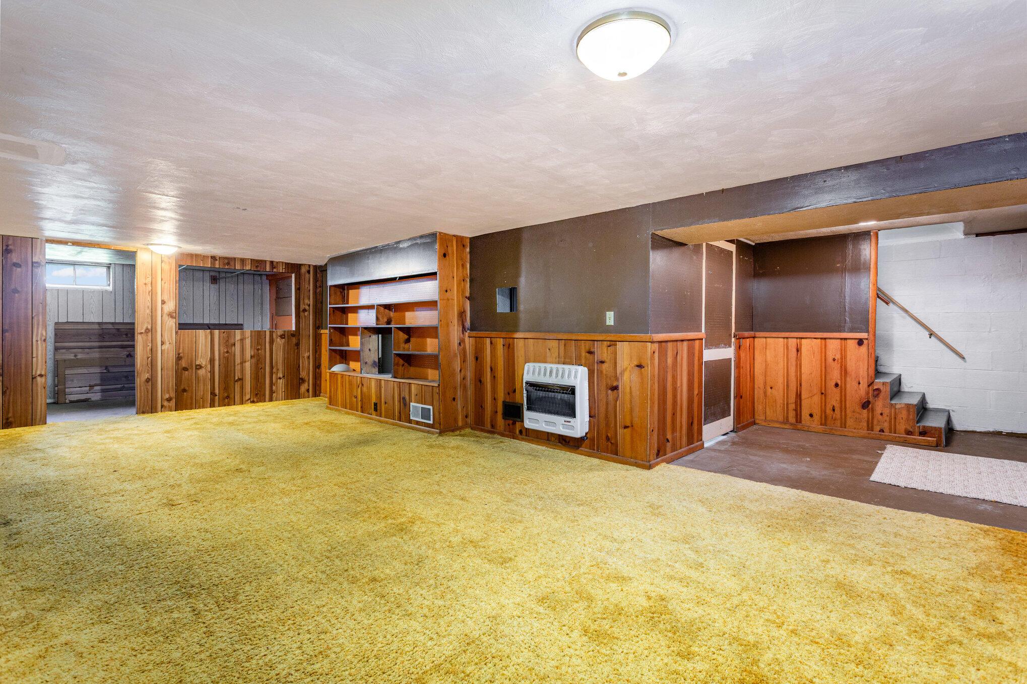 2102 Ward Road Columbus, OH 43224 - Photo 12 of 19 LL Rec Room
