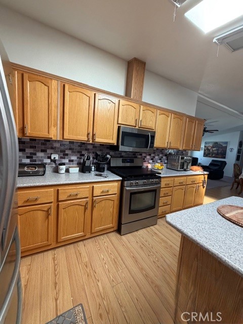 22241 Nisqually Road, Unit 31 Apple Valley, CA 92308 - Photo 8 of 32