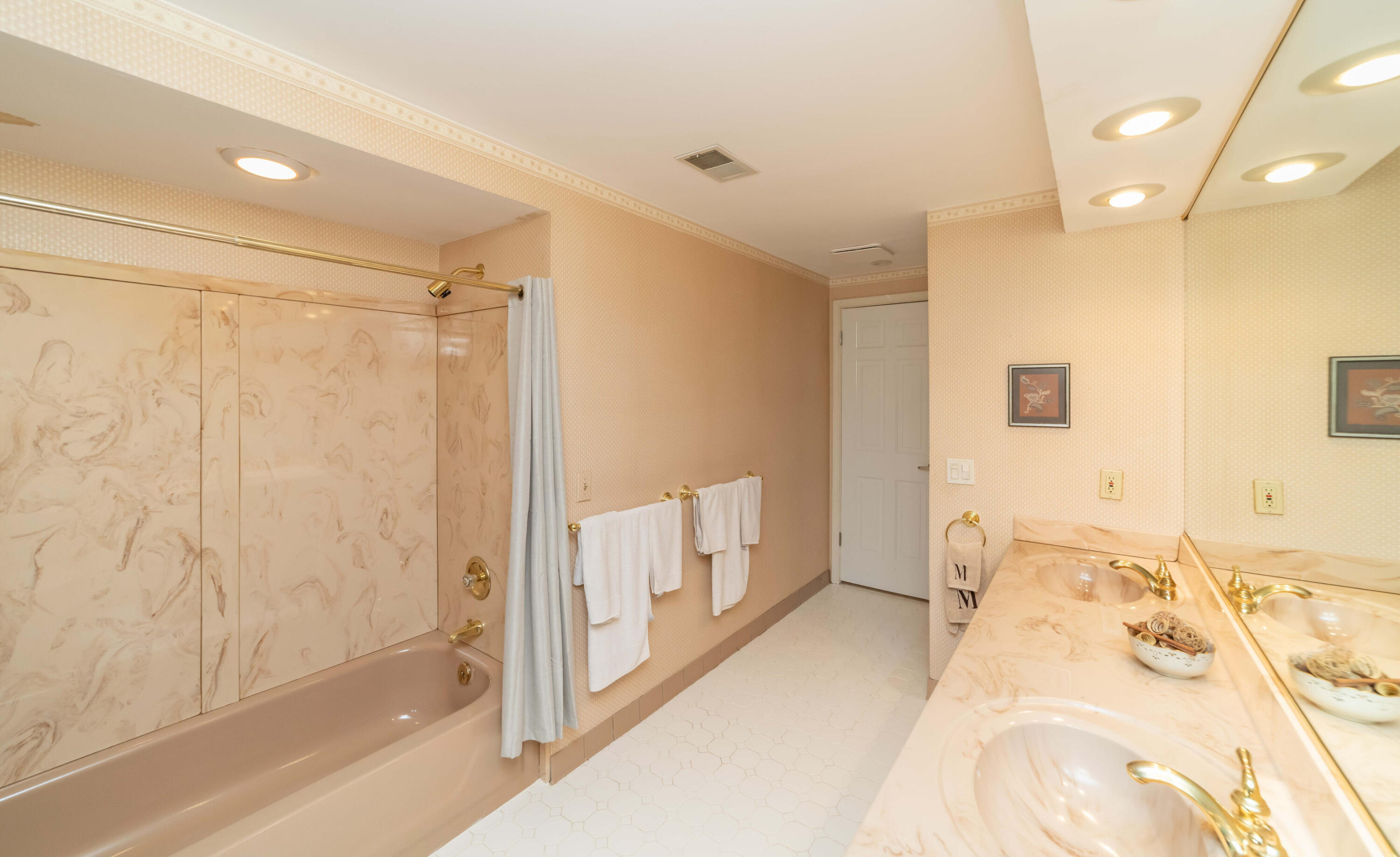 34150 Hunters Row Farmington, MI 48331 - Photo 44 of 74 059_54