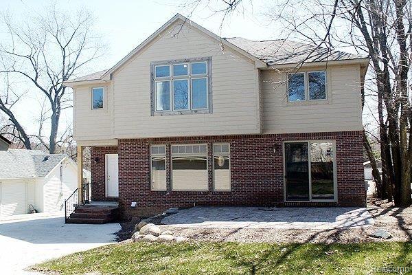 708 Quarter Street Rochester, MI 48307 - Photo 20 of 25 Exterior rear elevation