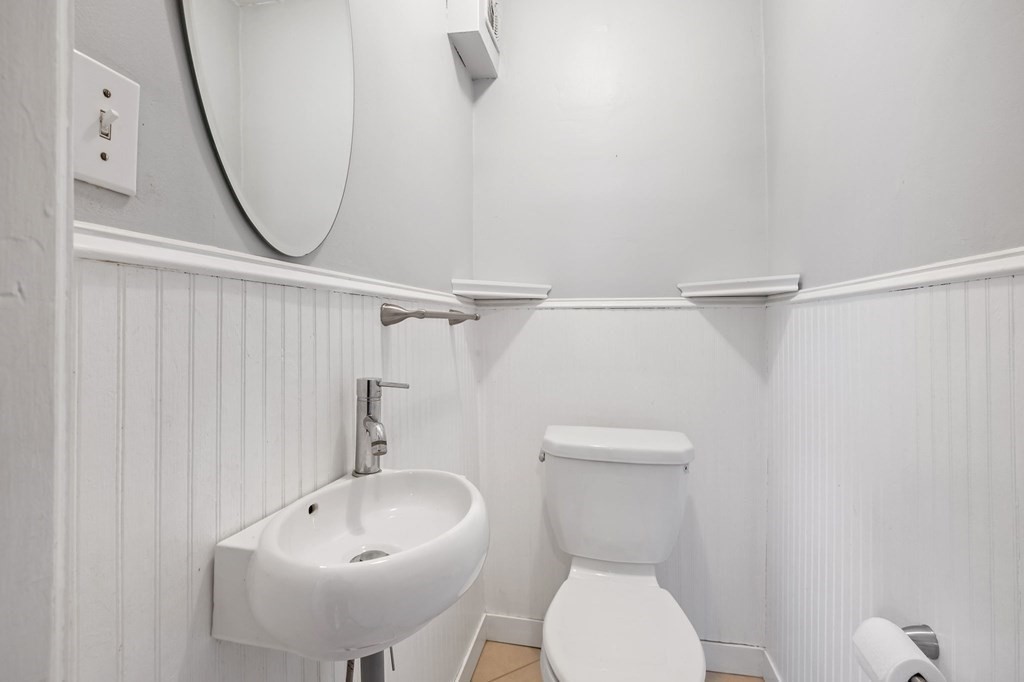 1304 Boylston Street, Unit 1 Newton, MA 02464 - Photo 4 of 14