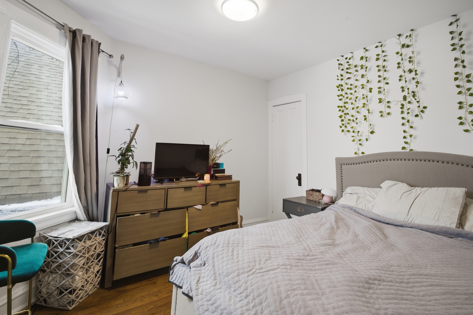 4045 West Nelson Street Chicago, IL 60641 - Photo 10 of 31