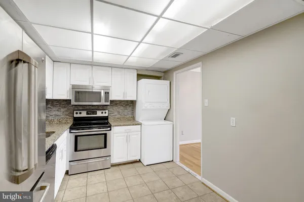 $2,195 | 6301 Stevenson Avenue, Unit 1514, Alexandria, VA 22304