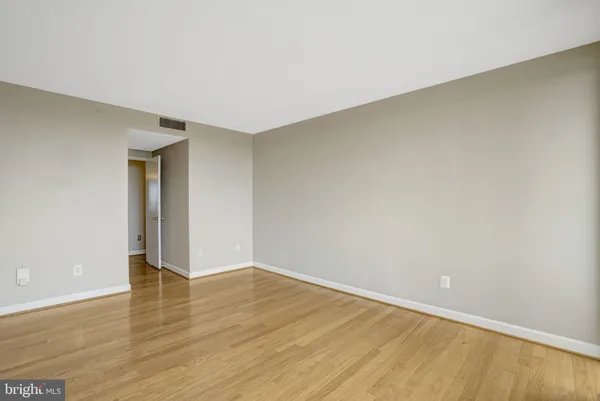 $2,195 | 6301 Stevenson Avenue, Unit 1514, Alexandria, VA 22304