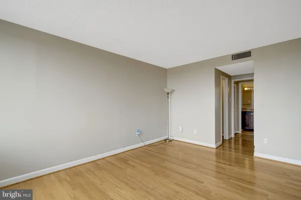 $2,195 | 6301 Stevenson Avenue, Unit 1514, Alexandria, VA 22304