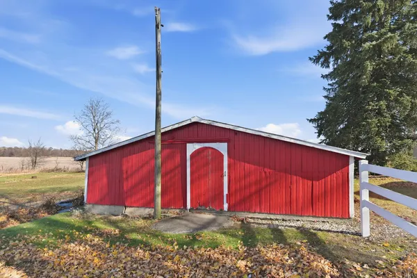 $250,000 | 8780 West 600 South, Claypool, IN 46510