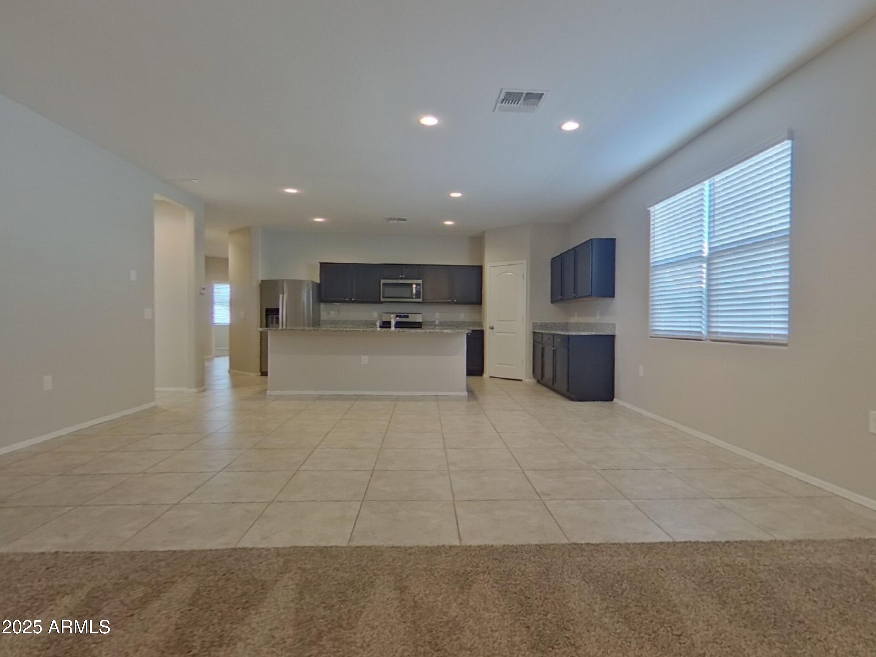 30962 West Cheery Lynn Road Buckeye, AZ 85396 - Photo 3 of 16 2_pc_wbMe1Umpl2_HWPuW2Q0RU_other_room_WA