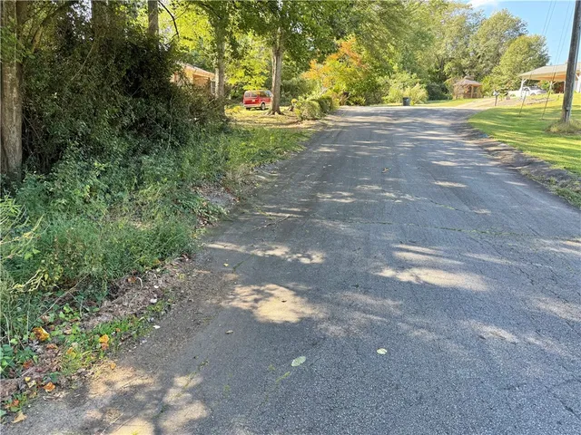 $25,000 | 305 Creek Drive, Seneca, SC 29678