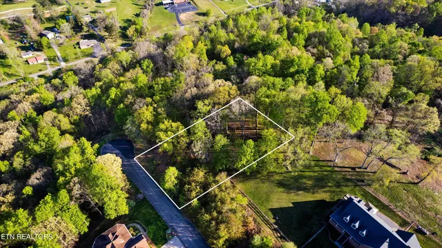 $49,000 | Lot 39 Apple Tree Drive, Clinton, TN 37716