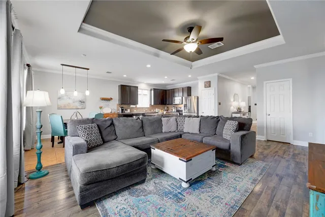 $1,900 | 73 Mallard Lane, Leander, TX 78641