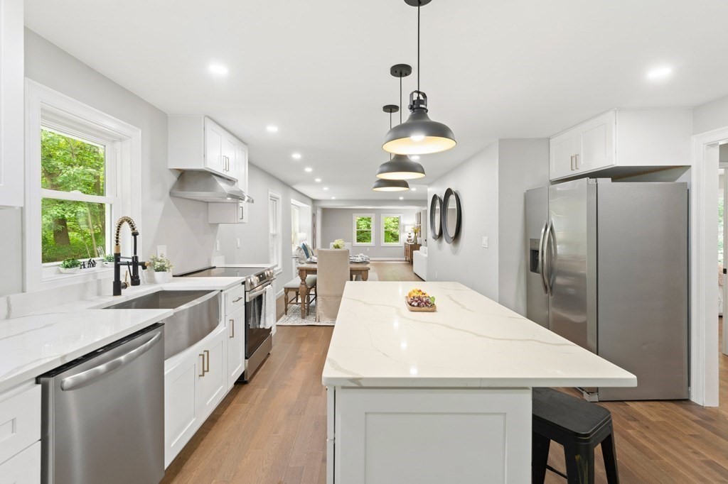 16 Chamberlain Road Shrewsbury, MA 01545 - Photo 13 of 38