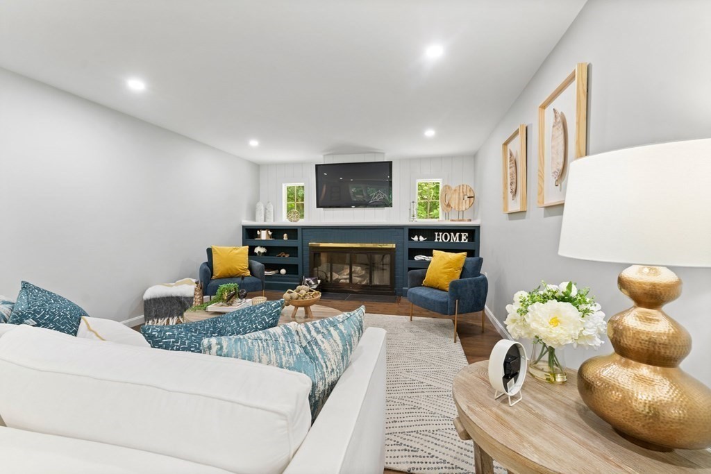 16 Chamberlain Road Shrewsbury, MA 01545 - Photo 8 of 38