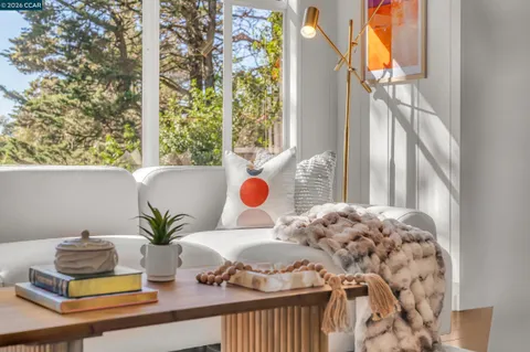 $998,000 | 2633 Chelsea Drive, Oakland, CA 94611