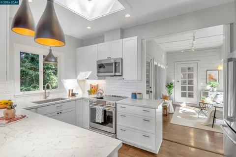 $998,000 | 2633 Chelsea Drive, Oakland, CA 94611