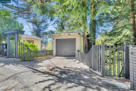$998,000 | 2633 Chelsea Drive, Oakland, CA 94611