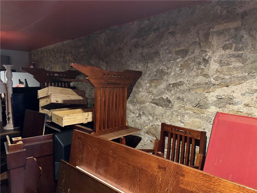 927 Southwest Huntoon Street Topeka, KS 66604 - Photo 12 of 12