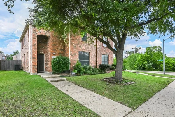 $2,500 | 5435 Jacob Drive, Grand Prairie, TX 75052
