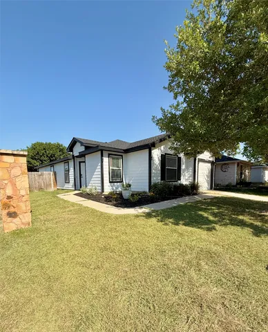 $1,850 | 13000 Maidenhair Trail, Elgin, TX 78621